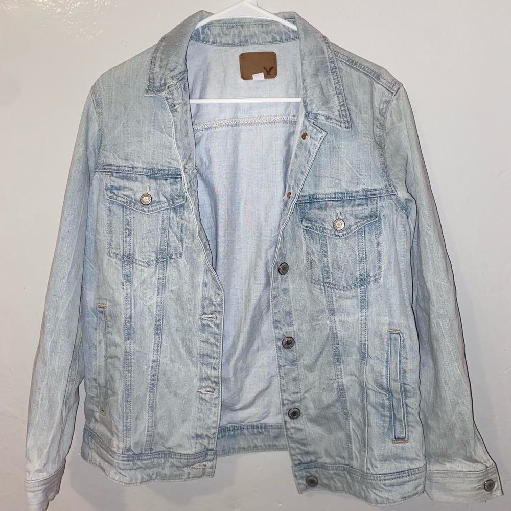 American eagle size M